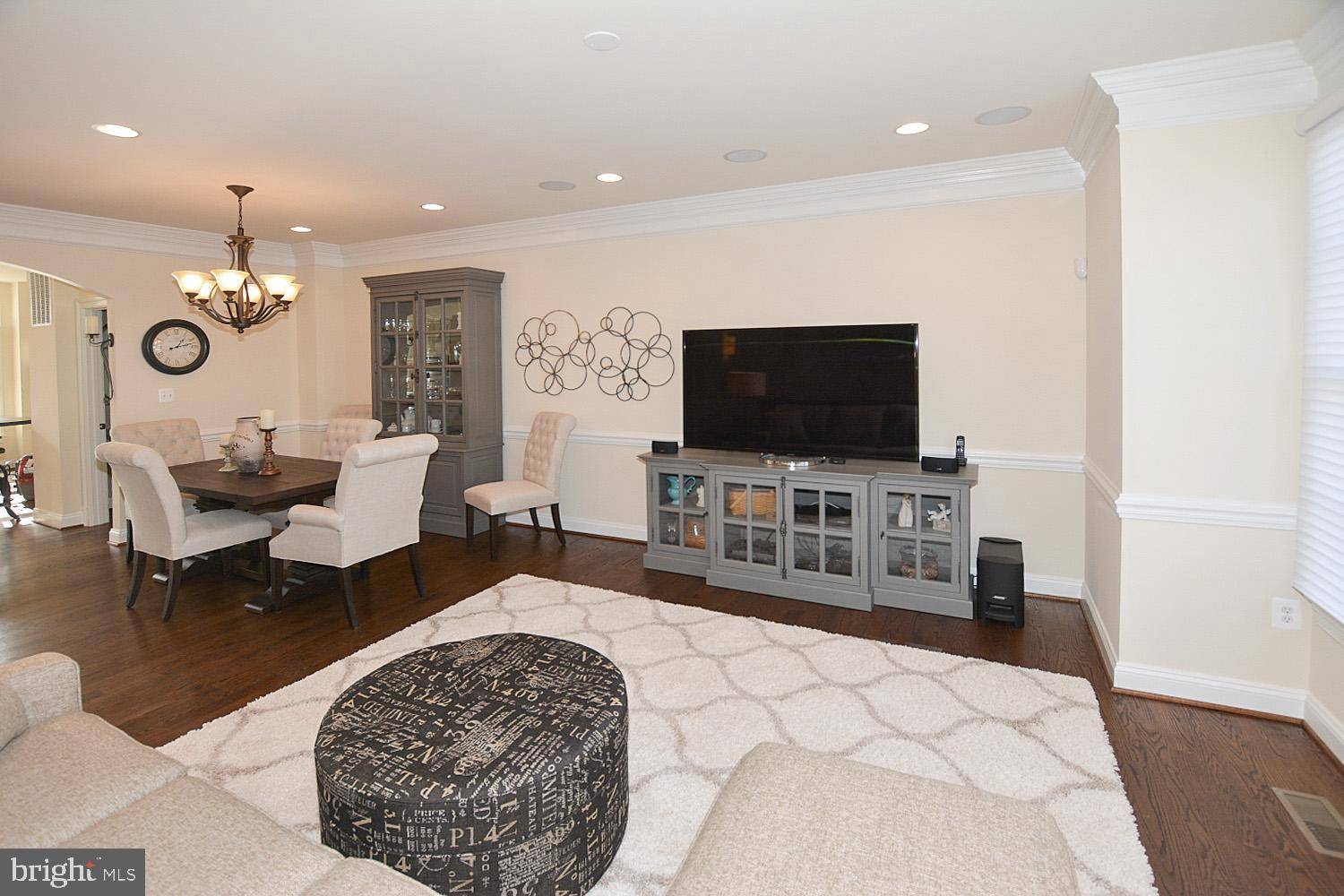 Fairfax, VA 22030,10633 YORKTOWN DR