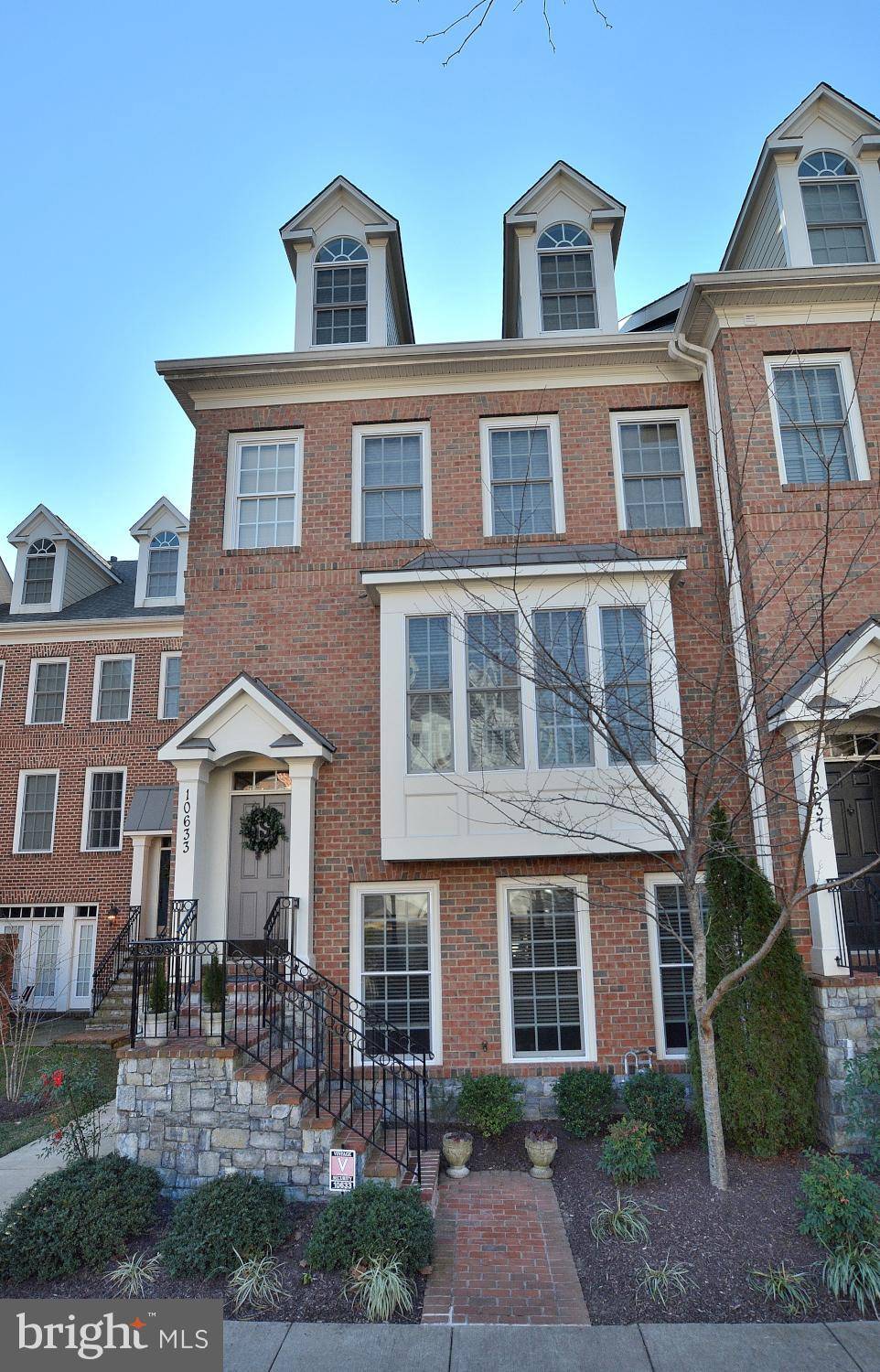 Fairfax, VA 22030,10633 YORKTOWN DR