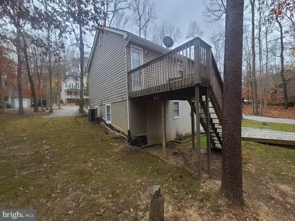 Palmyra, VA 22963,2 OLIVER CT