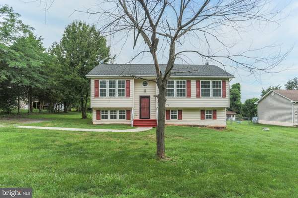 7234 5TH ST, Remington, VA 22734