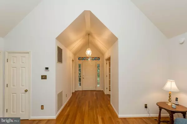 Marshall, VA 20115,6181 CARTERS RUN RD