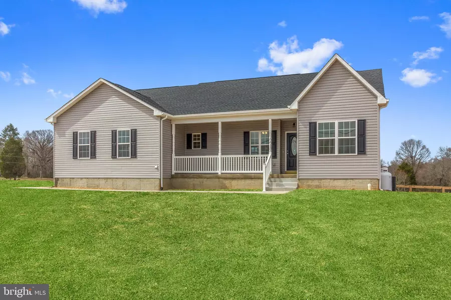 6488 ENON SCHOOL RD, Marshall, VA 20115