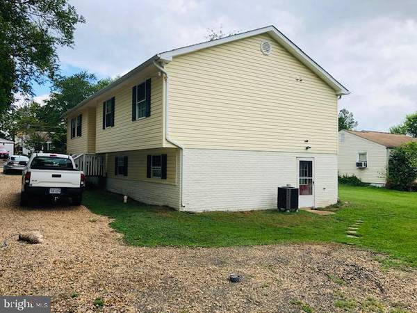 Remington, VA 22734,7255 2ND ST