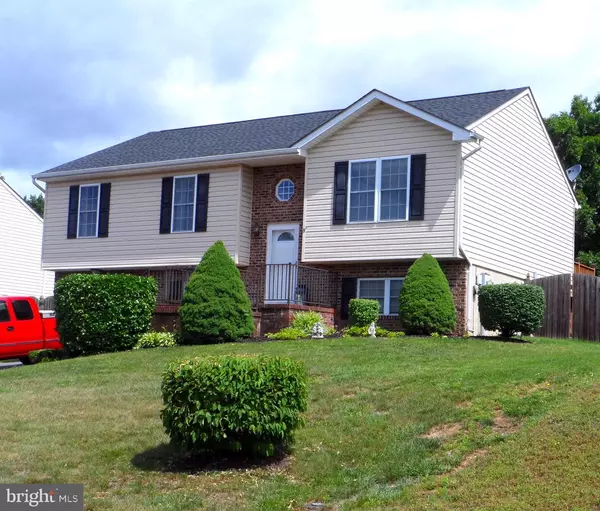 128 HILL VALLEY DR, Winchester, VA 22602