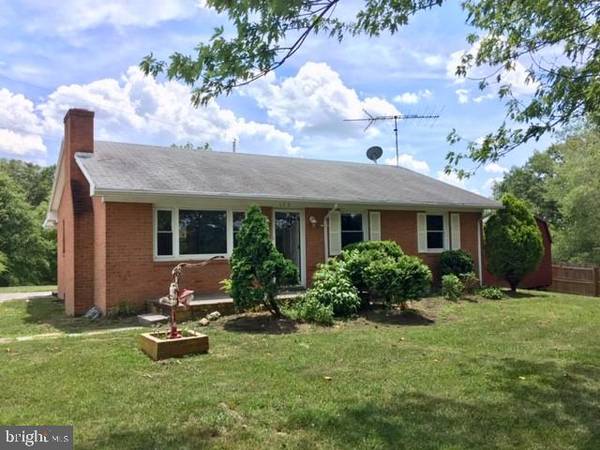 175 CANTERBURG RD, Stephens City, VA 22655