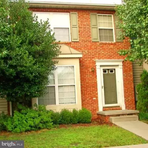 209 CHATHAM SQ, Winchester, VA 22601