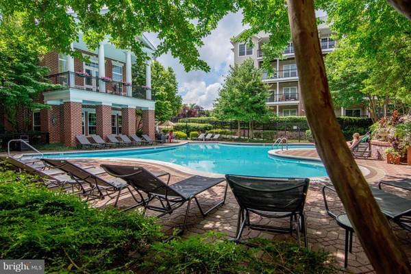 1550 SPRING GATE DR #8307, Mclean, VA 22102