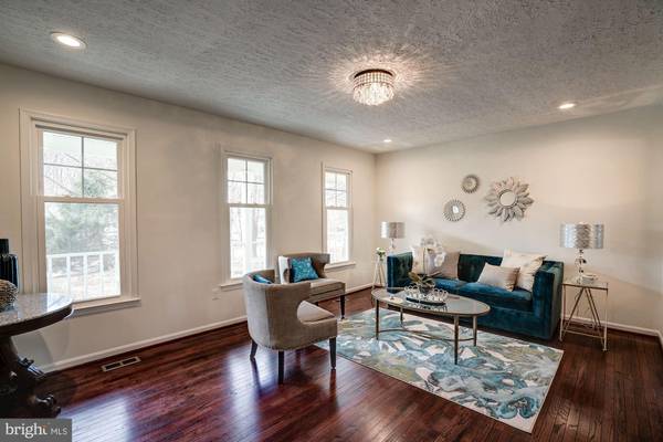 Herndon, VA 20171,2955 TIMBER WOOD WAY