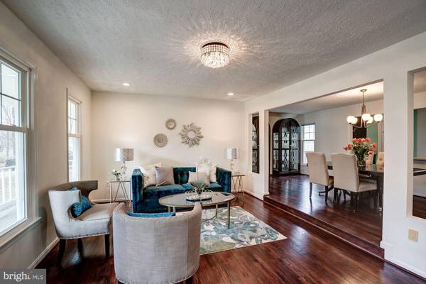 Herndon, VA 20171,2955 TIMBER WOOD WAY