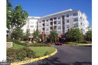 1641 INTERNATIONAL DR #401, Mclean, VA 22102