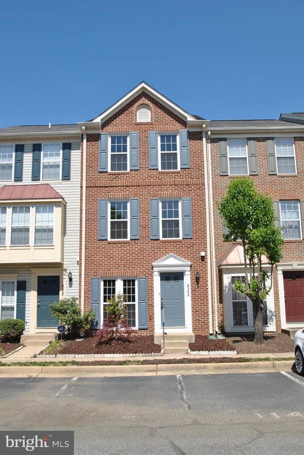 8366 HUNTER MURPHY CIR, Alexandria, VA 22309