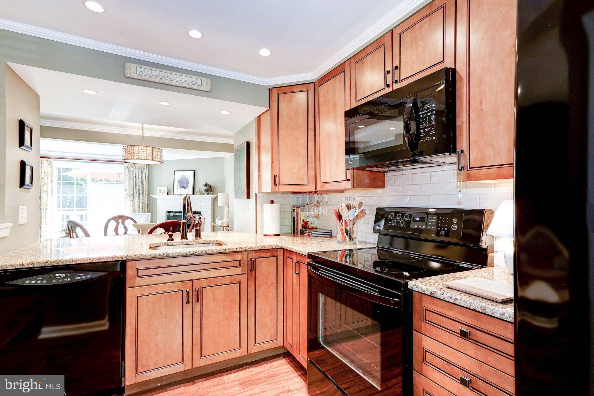 Reston, VA 20194,1677 POPLAR GROVE DR