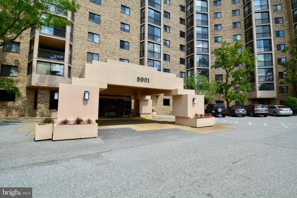 5901 MOUNT EAGLE DR #912, Alexandria, VA 22303