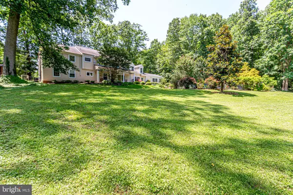 Fairfax Station, VA 22039,7008 WOLF RUN SHOALS RD