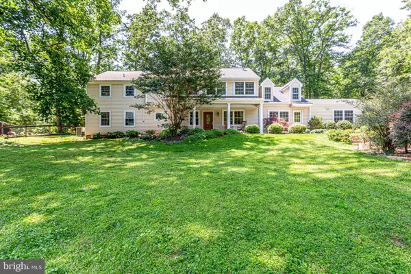 Fairfax Station, VA 22039,7008 WOLF RUN SHOALS RD