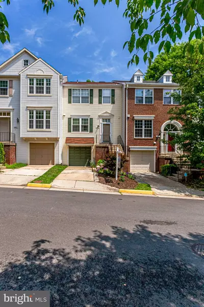 5833 WYE OAK COMMONS CT #44, Burke, VA 22015