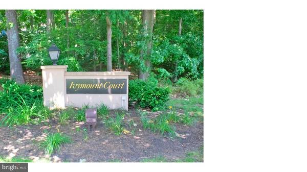 Annandale, VA 22003,4345 IVYMOUNT CT #32