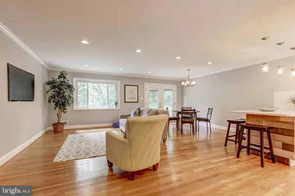 Alexandria, VA 22309,8711 MILLBROOK PL