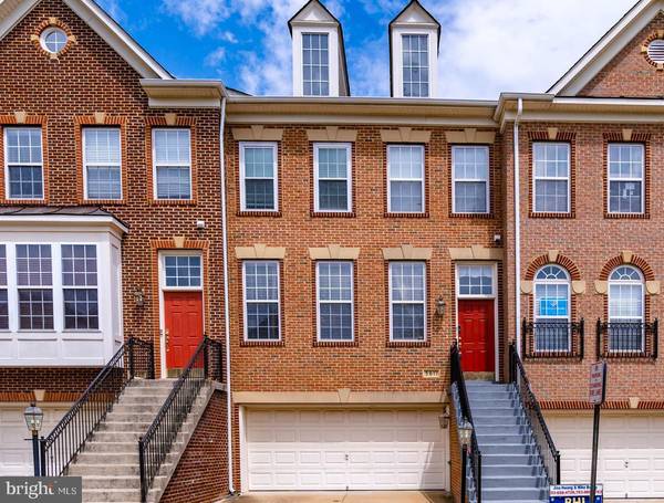 5611 SHEALS LN, Centreville, VA 20120