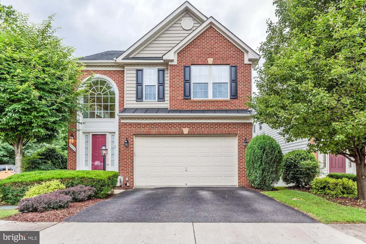 Lorton, VA 22079,8956 LANDERFIELD CT