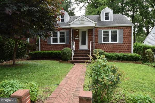 2831 MONROE ST, Falls Church, VA 22042