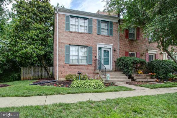 2609 WINDBREAK DR, Alexandria, VA 22306