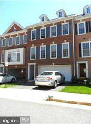 12003 MILL ROCK DR, Fairfax, VA 22030
