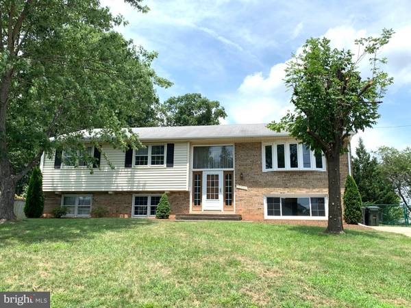 15100 CARLBERN DR, Centreville, VA 20120