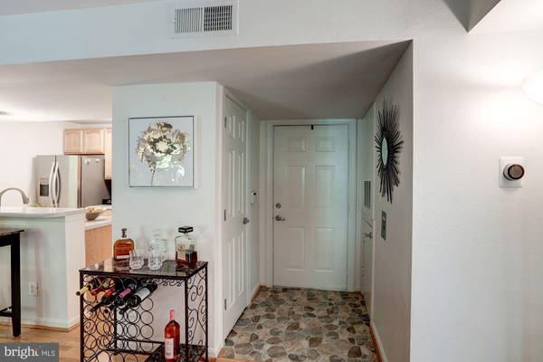 Fairfax, VA 22033,12153 PENDERVIEW LN #2031