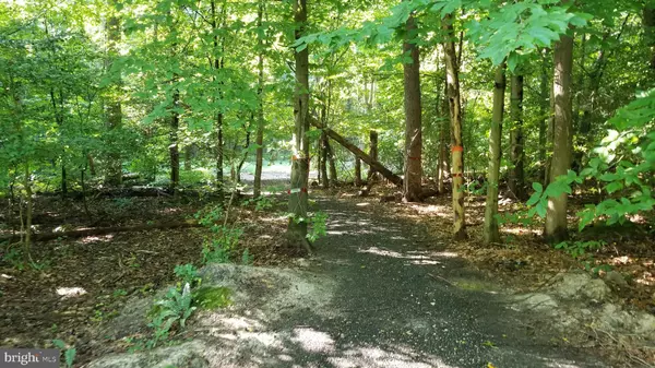 LANTANA TRAIL, Lorton, VA 22079