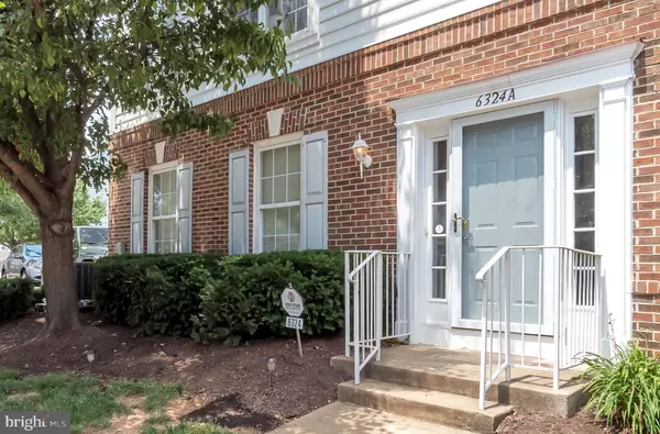 6324-A EAGLE RIDGE LN #37, Alexandria, VA 22312