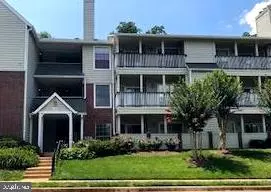 Fairfax, VA 22033,3906 PENDERVIEW #704