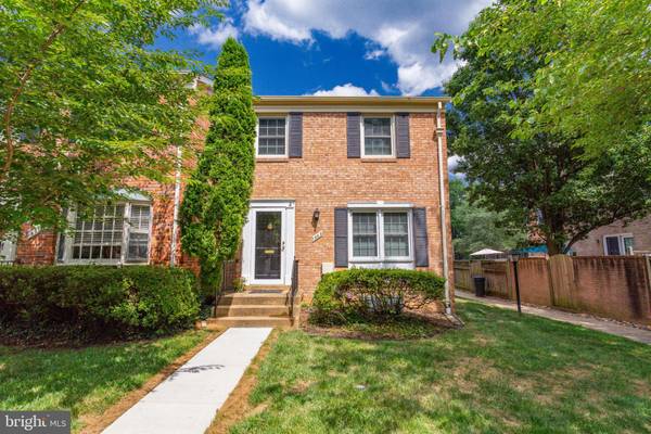 1563 BRUTON CT, Mclean, VA 22101