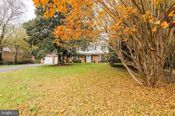 1901 WINDMILL LN, Alexandria, VA 22307