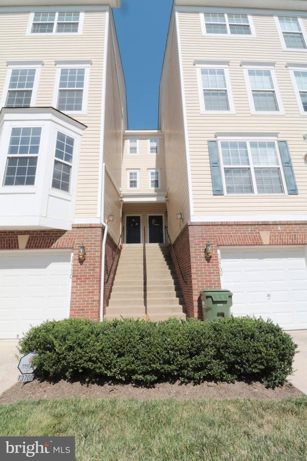 Herndon, VA 20171,13710 VENTURI LN #256