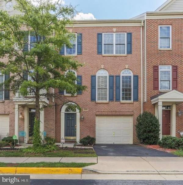 13619 LAVENDER MIST LN, Centreville, VA 20120