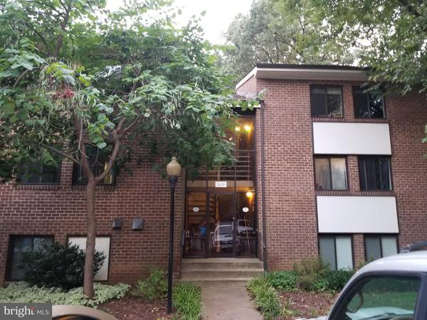 1406 NORTHGATE SQ #21B, Reston, VA 20190