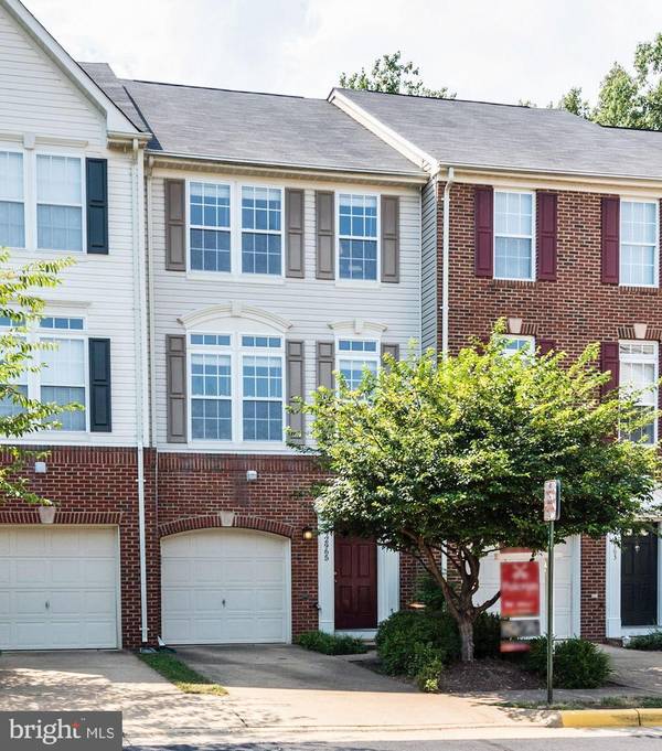 2965 HUNTINGTON GROVE SQ, Alexandria, VA 22306