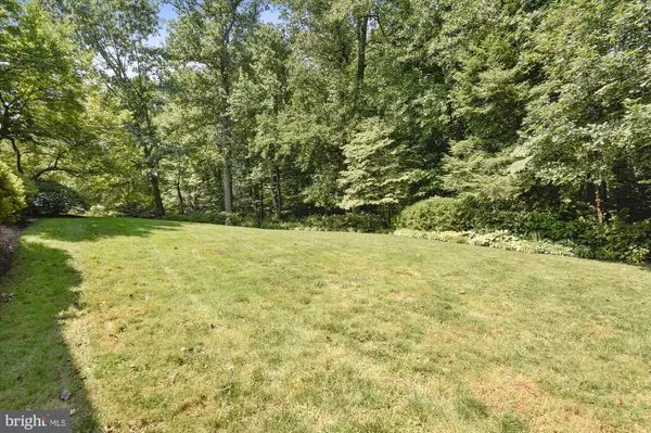 Mclean, VA 22102,7309 LINGANORE CT