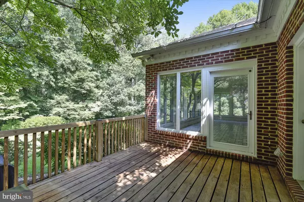 Mclean, VA 22102,7309 LINGANORE CT