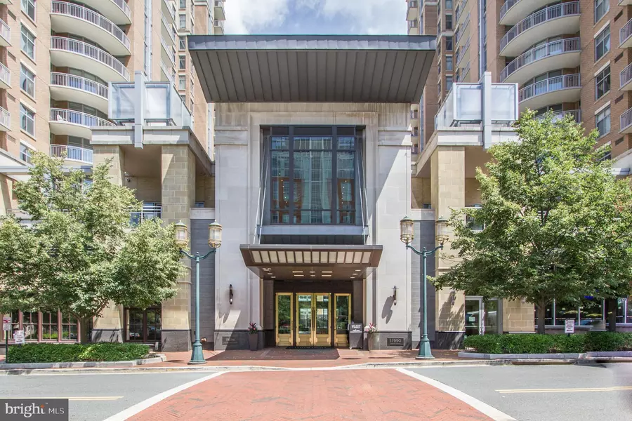 11990 MARKET ST #1215, Reston, VA 20190