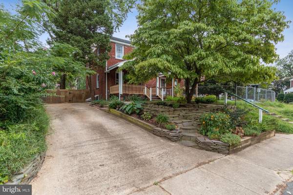 6023 MONTICELLO RD, Alexandria, VA 22303