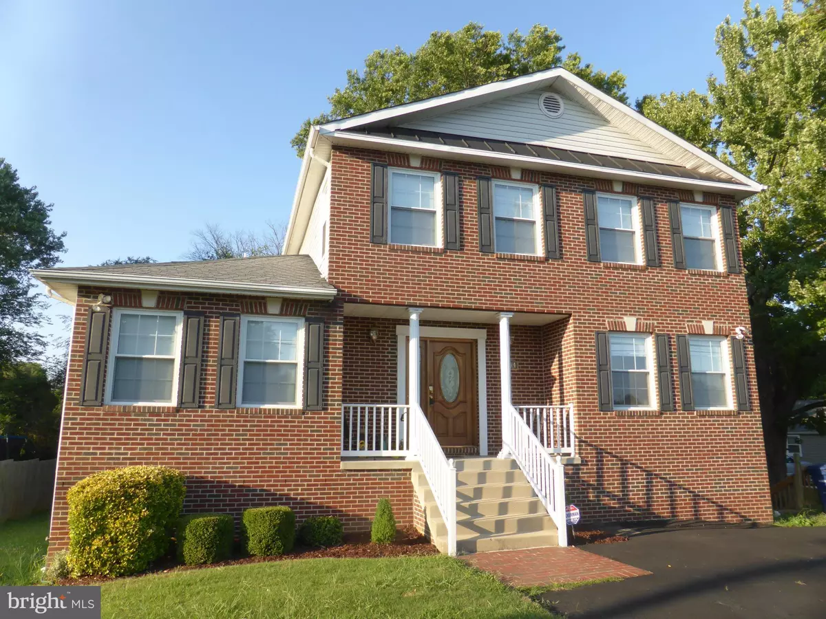 Alexandria, VA 22306,2904 POPKINS LN