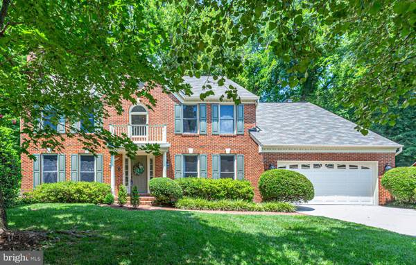 8214 COLLINGWOOD CT, Alexandria, VA 22308