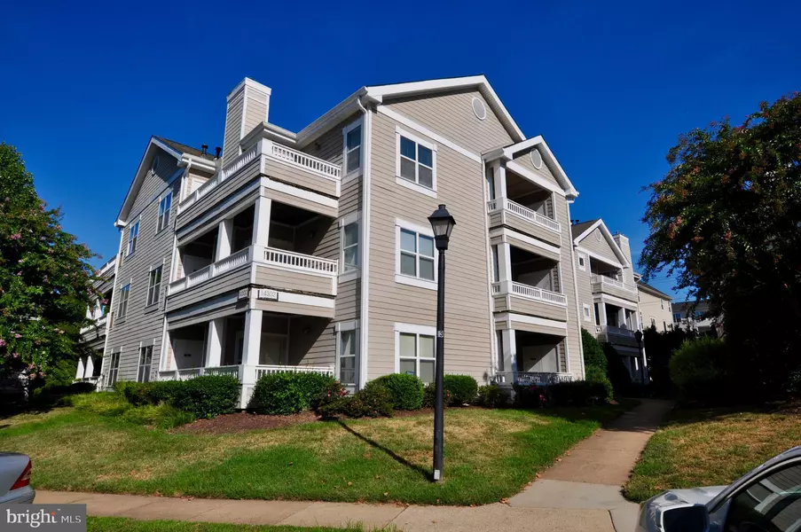 14302 ROSY LN #32, Centreville, VA 20121