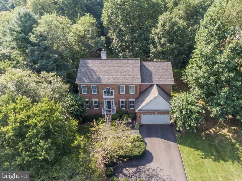 11731 SADDLE CRESCENT CIR, Oakton, VA 22124