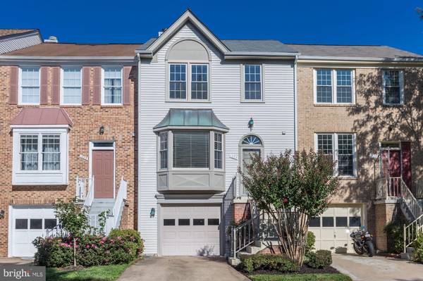 1227 BOND ST, Herndon, VA 20170