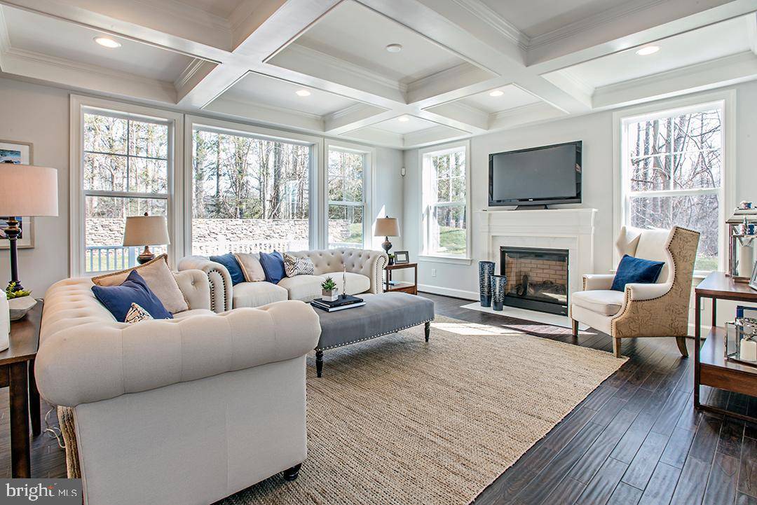 Fairfax, VA 22030,12876 CROUCH DR