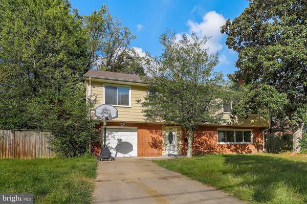 1302 EARNESTINE ST, Mclean, VA 22101