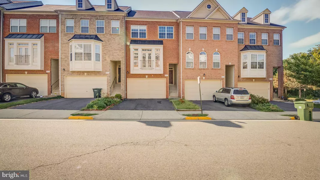 4514 BILLINGHAM ST, Fairfax, VA 22030